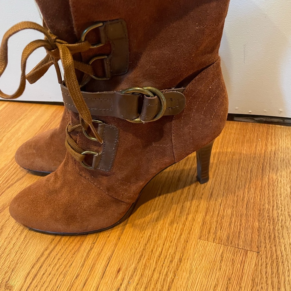 NWOT NWS SCORPIO VS BOOTS